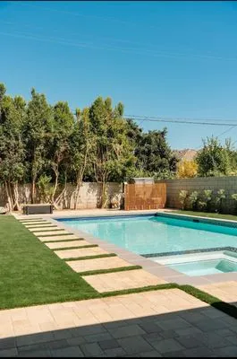 Milestone Landscaping Logo