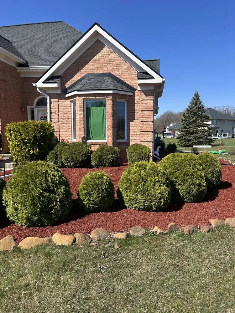 Custom outdoor landscaping experts serving Milford, MI - Milford Mulch Solutions