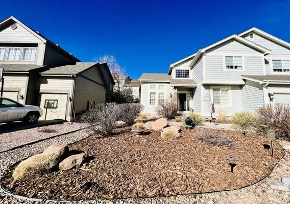 Miliano’s Lawn Care Logo