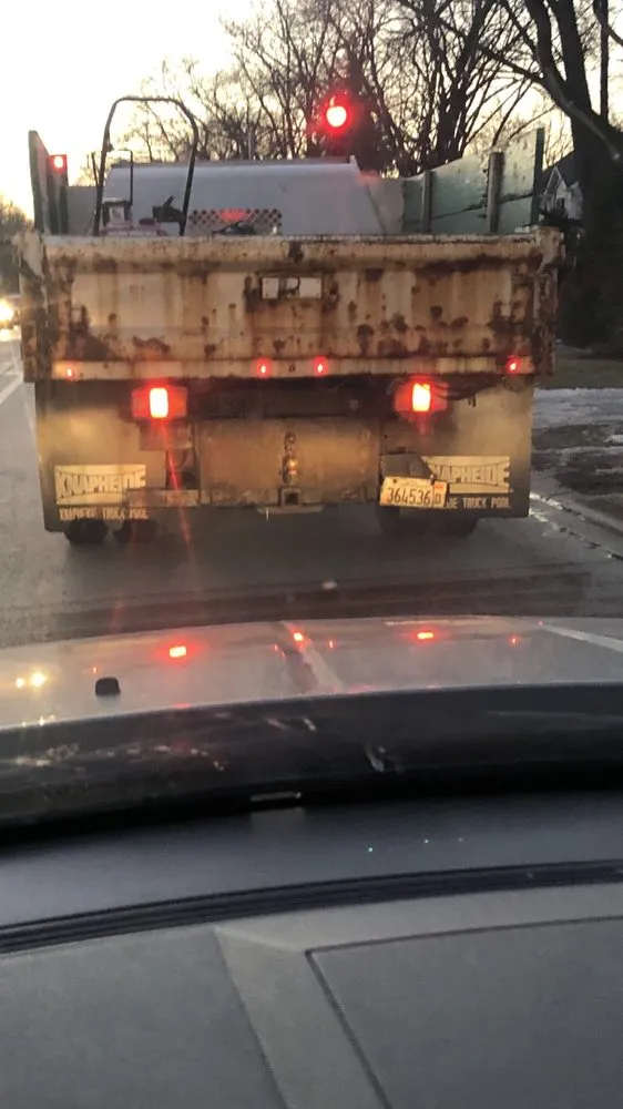 Custom yard cleanup service in Lake Zurich, IL by Milieu Landscaping