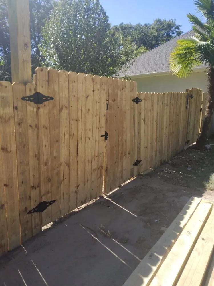 Reliable yard cleanup service for homes across Pensacola, FL - Milita Lawn Services