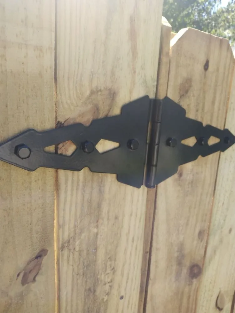 Top-rated garden landscaping for homes in Pensacola, FL by Milita Lawn Services