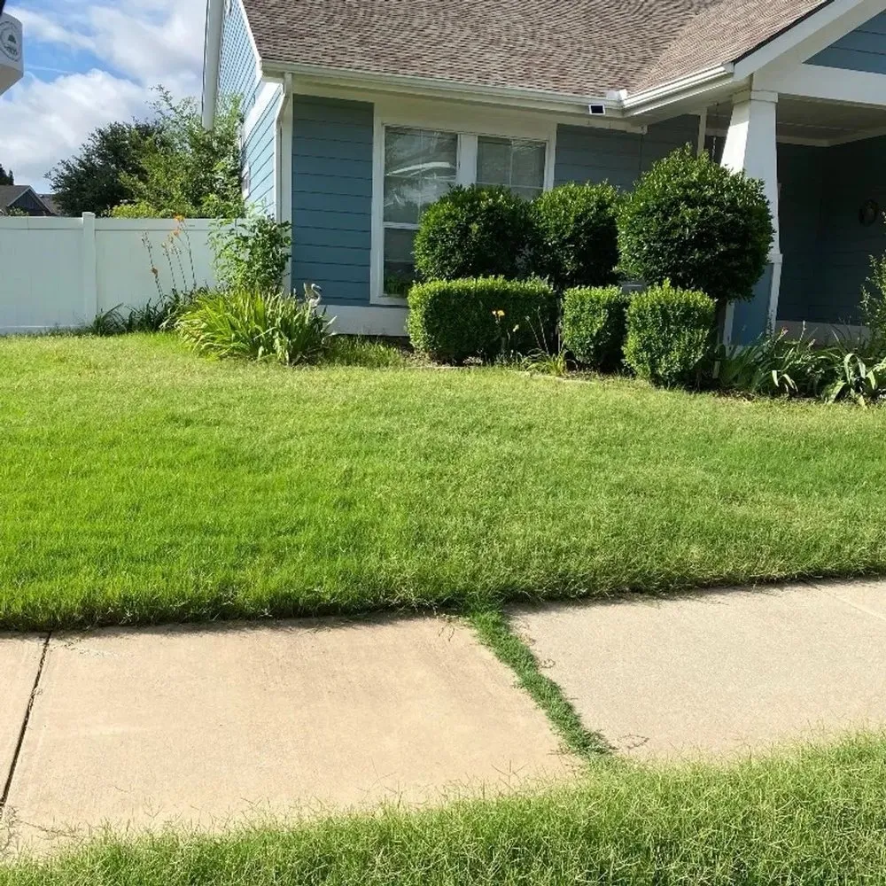 Affordable garden landscaping for homes in Aubrey, TX by Military Lawn Cuts