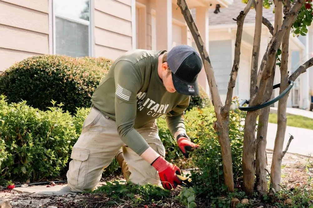 Local garden landscaping experts serving Pilot Point, TX - Military Lawn Cuts