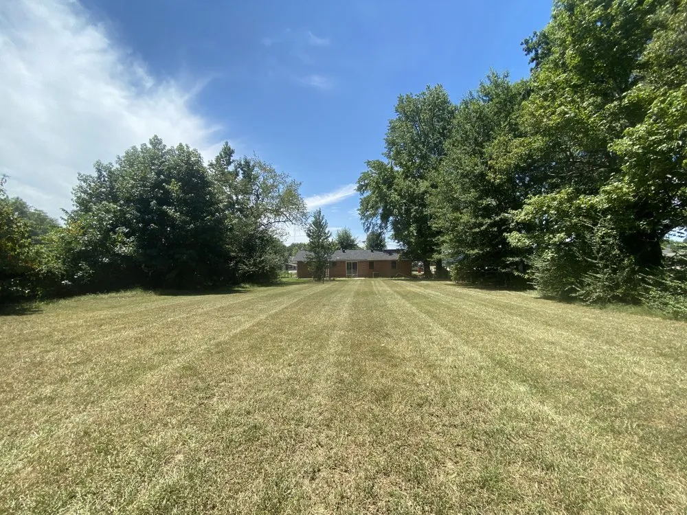 Trusted garden landscaping in Mulberry, AR by Mill Creek Lawn Care