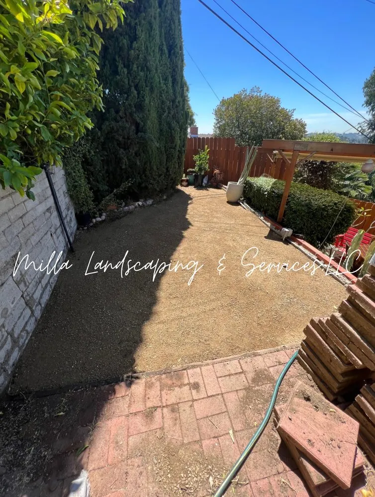 Professional lawn care service experts serving Glendale, CA - Milla Landscaping & Services