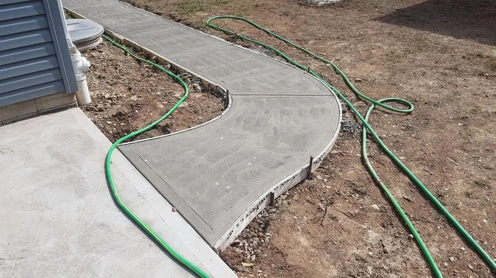 Custom outdoor landscaping in Beaver Falls, PA by Miller Contracting and Excavation