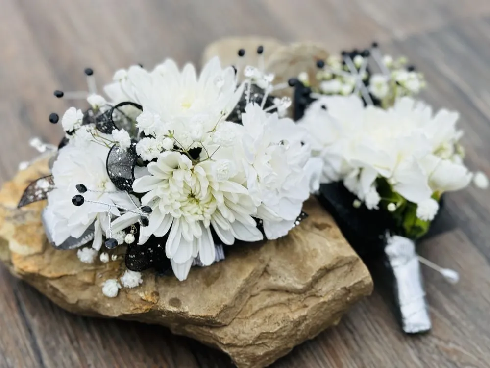 Professional lawn mowing service in Norwalk, OH - Miller Landscape & Gardens