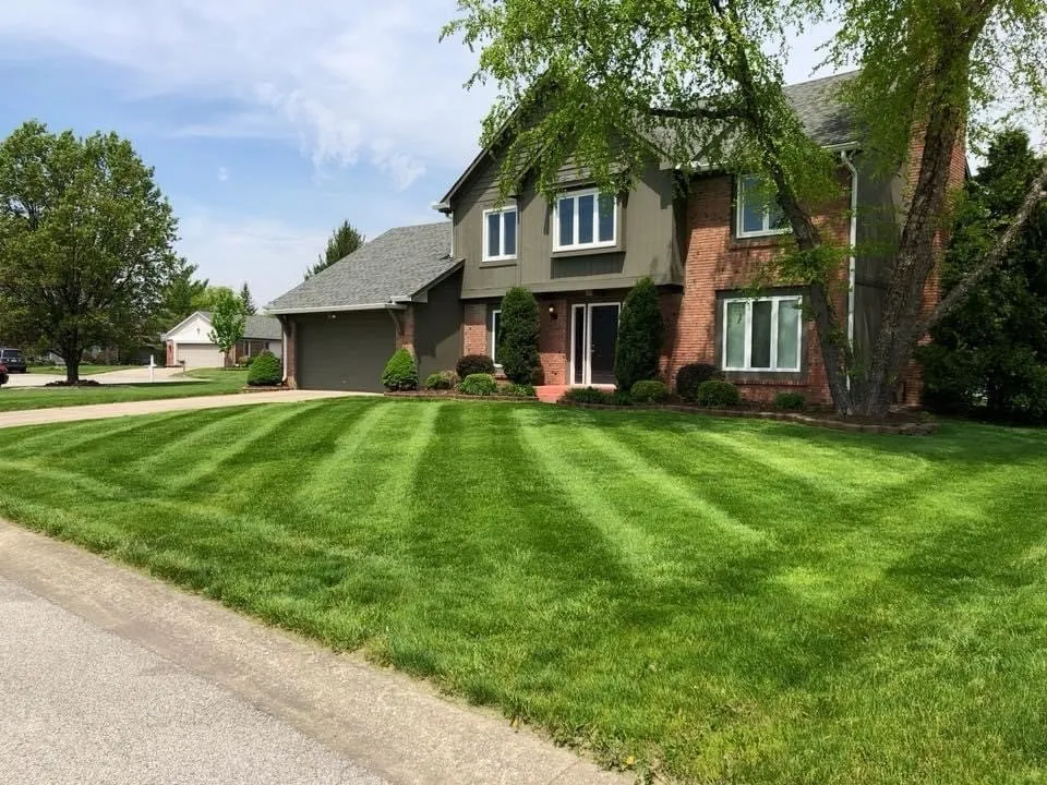 Custom lawn mowing service in Noblesville, IN by Miller Lawn Maintenance