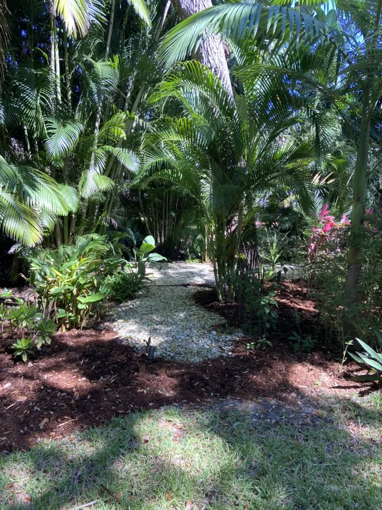 Reliable garden landscaping in Bradenton, FL - Miller Lawncare and Landscaping