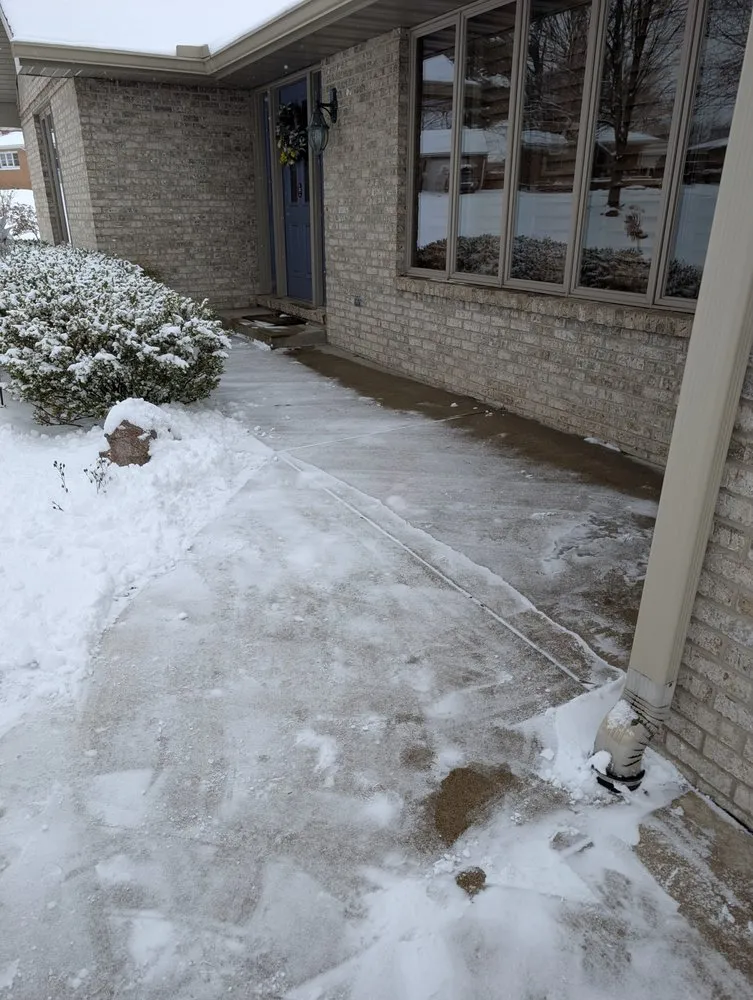 Affordable residential landscaping experts serving Pekin, IL - Miller Lawncare and Snow Removal