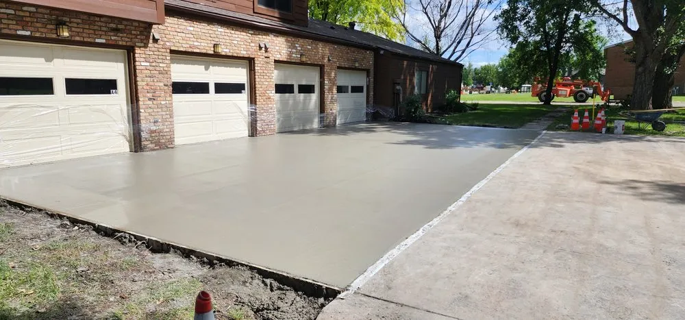 Reliable yard maintenance in Grand Forks, ND - Miller Motivations