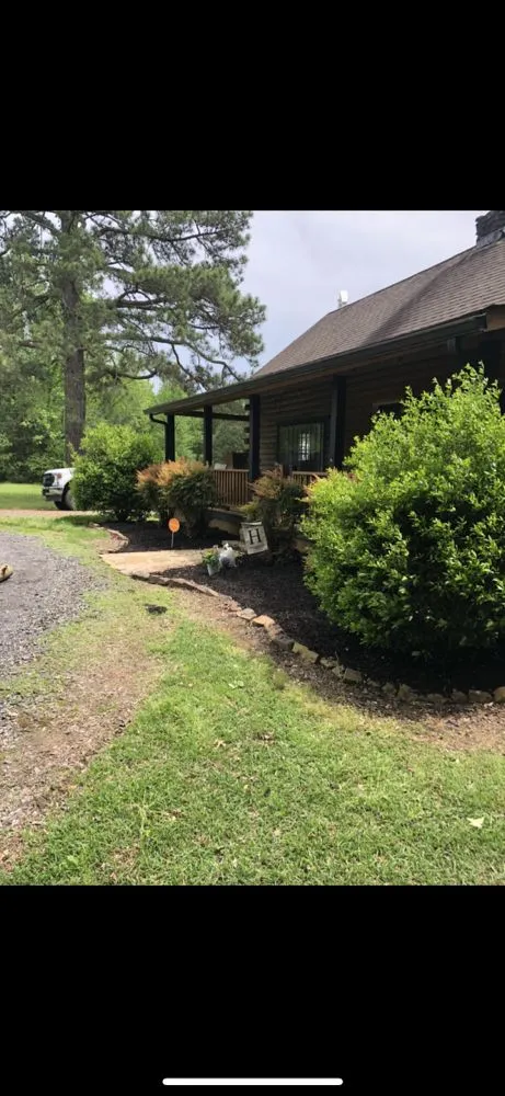 Local garden landscaping in Little Rock, AR by Miller Mowing & Lawncare