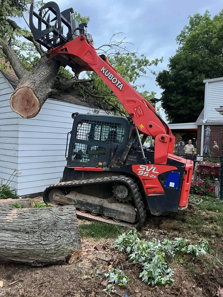 Affordable landscape design in Martinsville, IN by Miller Outdoor