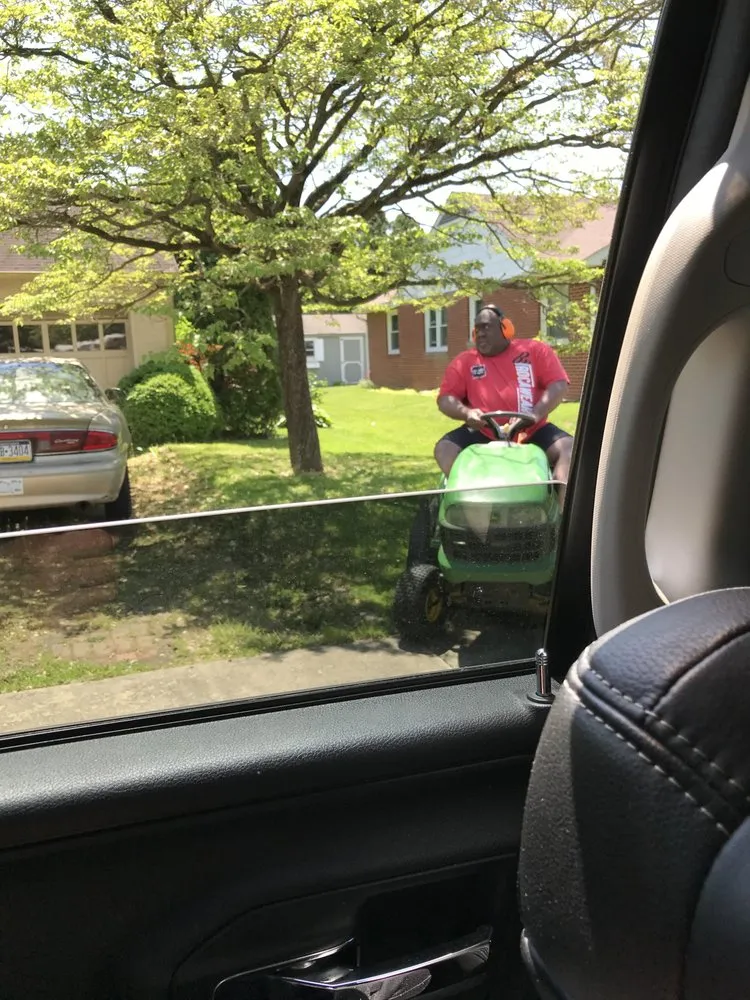 Reliable yard cleanup service for beautiful yards across Downingtown, PA - Millers Grass Cutting and Power Washing