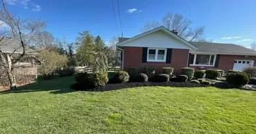 Custom lawn care service for year-round maintenance across Elkton, MD - Miller’s Landscaping