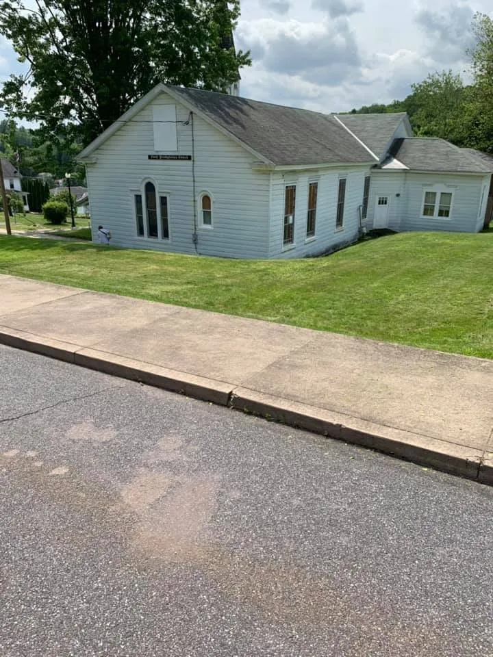 Local garden landscaping in Weatherly, PA by Miller’s Lawn & Landscaping Solutions