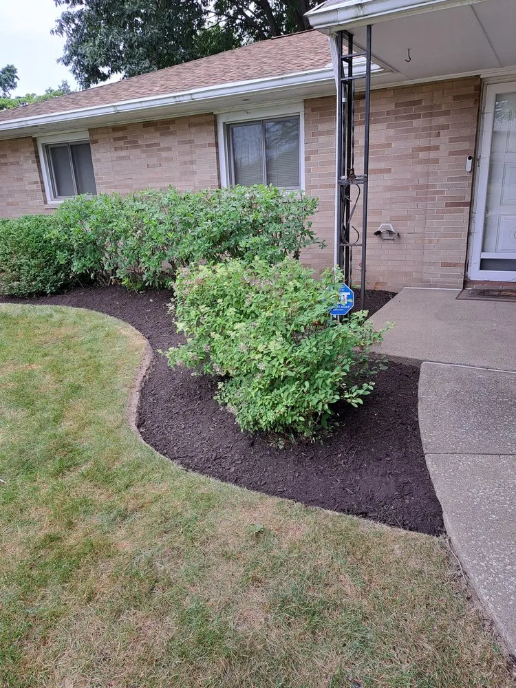 Local garden landscaping experts serving Alliance, OH - Miller's Plowing