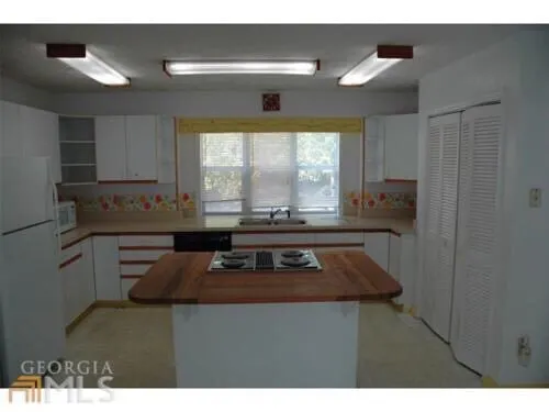 Expert landscape installation in LaGrange, GA - Milliron Contracting