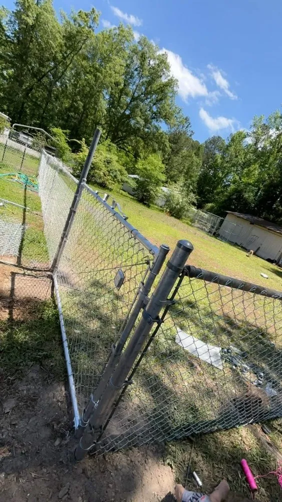 Custom yard maintenance experts serving Eatonton, GA - Mills Family landwork