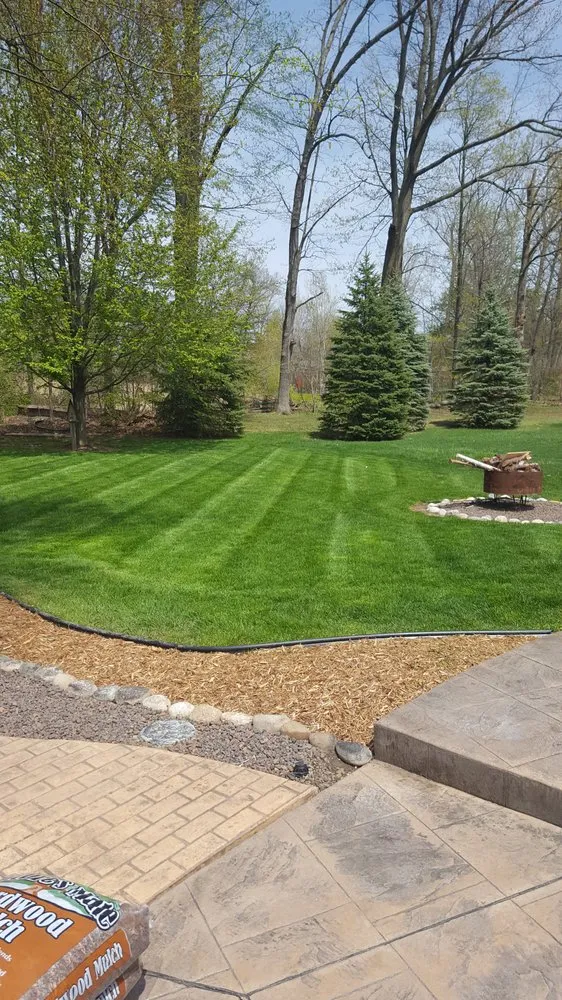 Reliable yard cleanup service experts serving Romeo, MI - Mills Lawn Care