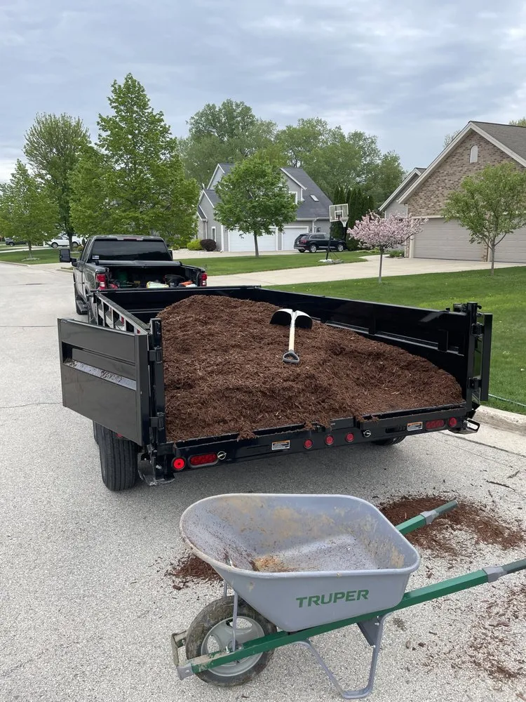 Top-rated outdoor landscaping with custom design in Franklin, WI by Milosevic Landscape