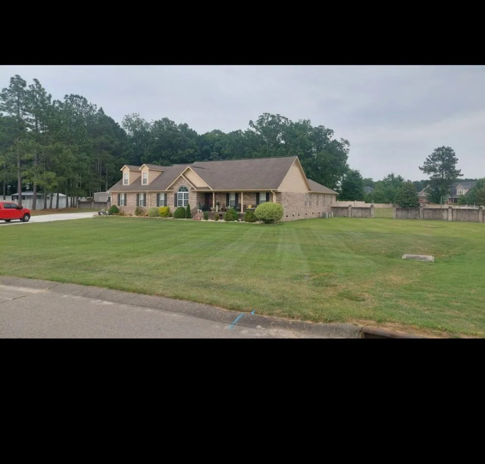 Reliable garden landscaping experts serving Raeford, NC - Milos's Landscaping