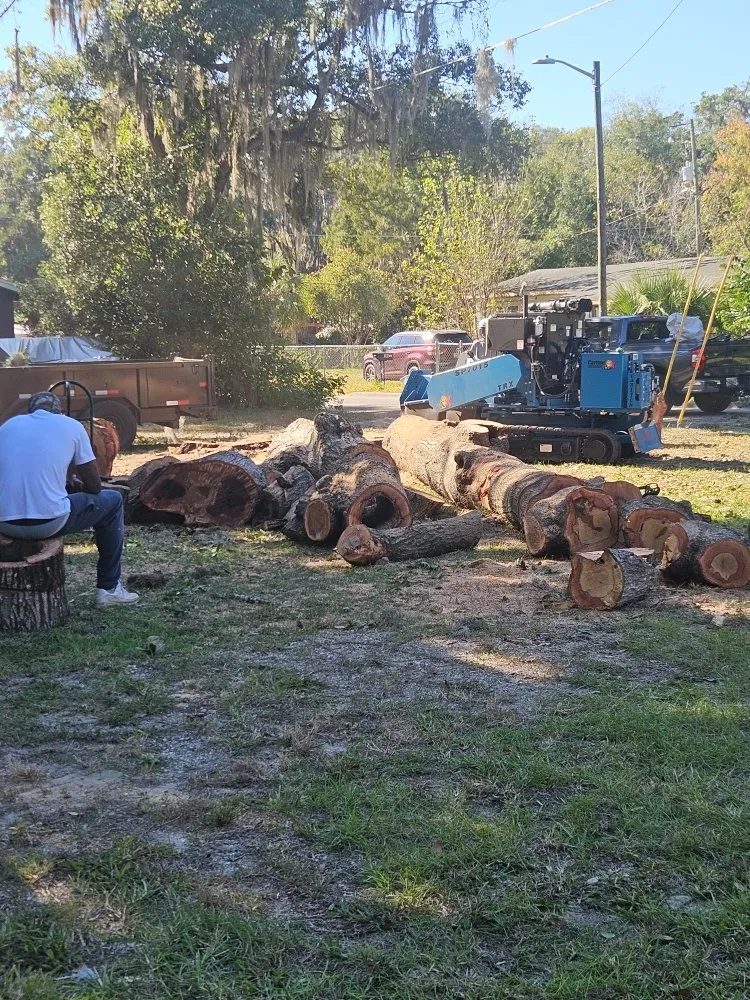 Reliable lawn care service for beautiful yards across Starke, FL - Milton Baker Tree Service