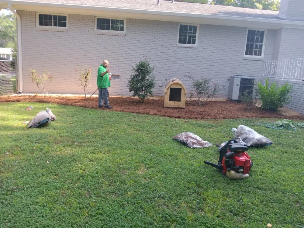 Custom lawn care service in Lilburn, GA by Milton Landscaping Service