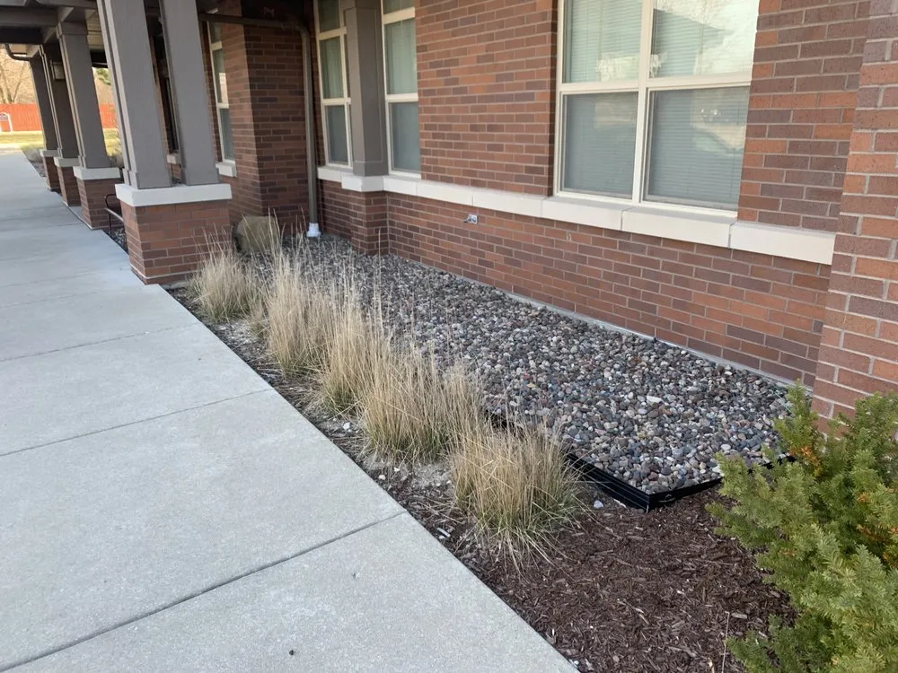 Expert lawn care service experts serving Milwaukee, WI - Milwaukee Lawn Care