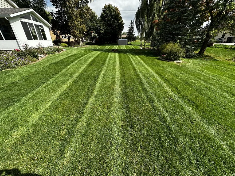 Affordable landscape design with custom design across Milwaukee, WI - Milwaukee Lawn Care