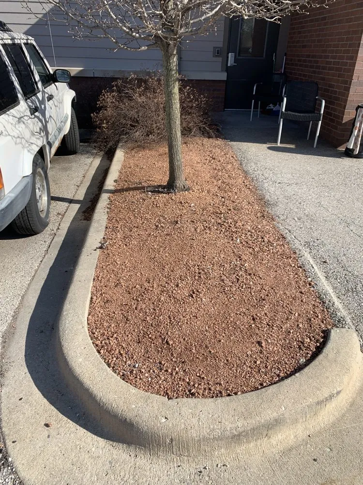 Professional lawn mowing service in Milwaukee, WI - Milwaukee Lawn Care