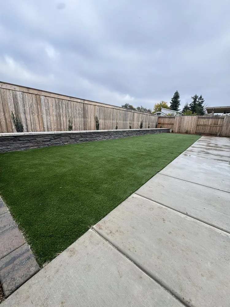 Custom lawn mowing service experts serving Carmichael, CA - Mims Outdoor Living