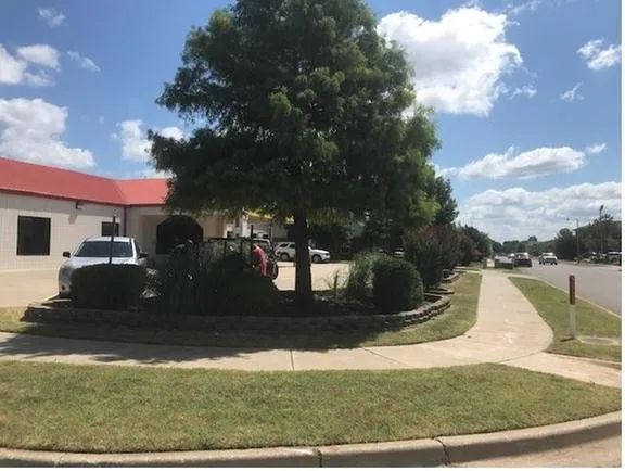 Trusted yard cleanup service experts serving Lexington, OK - Minadeo Escoe Mowing