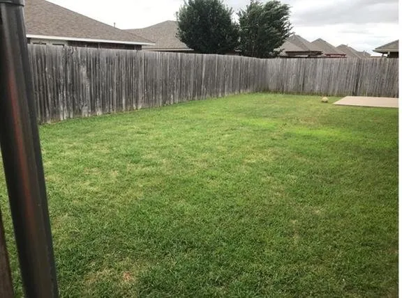 Professional garden landscaping in Lexington, OK - Minadeo Escoe Mowing