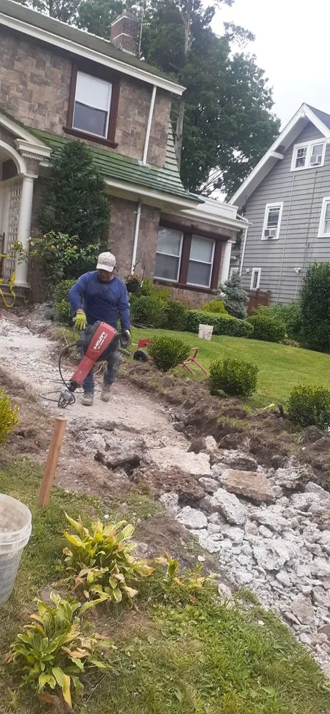 Affordable landscape design in West Orange, NJ by Minchala Landscape & Construction