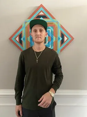 Mineri Lawn Service Logo