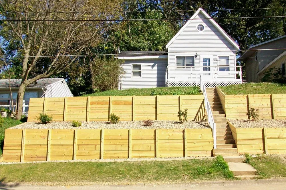 Custom landscape installation experts serving Anamosa, IA - Minger Mowing & Landscaping