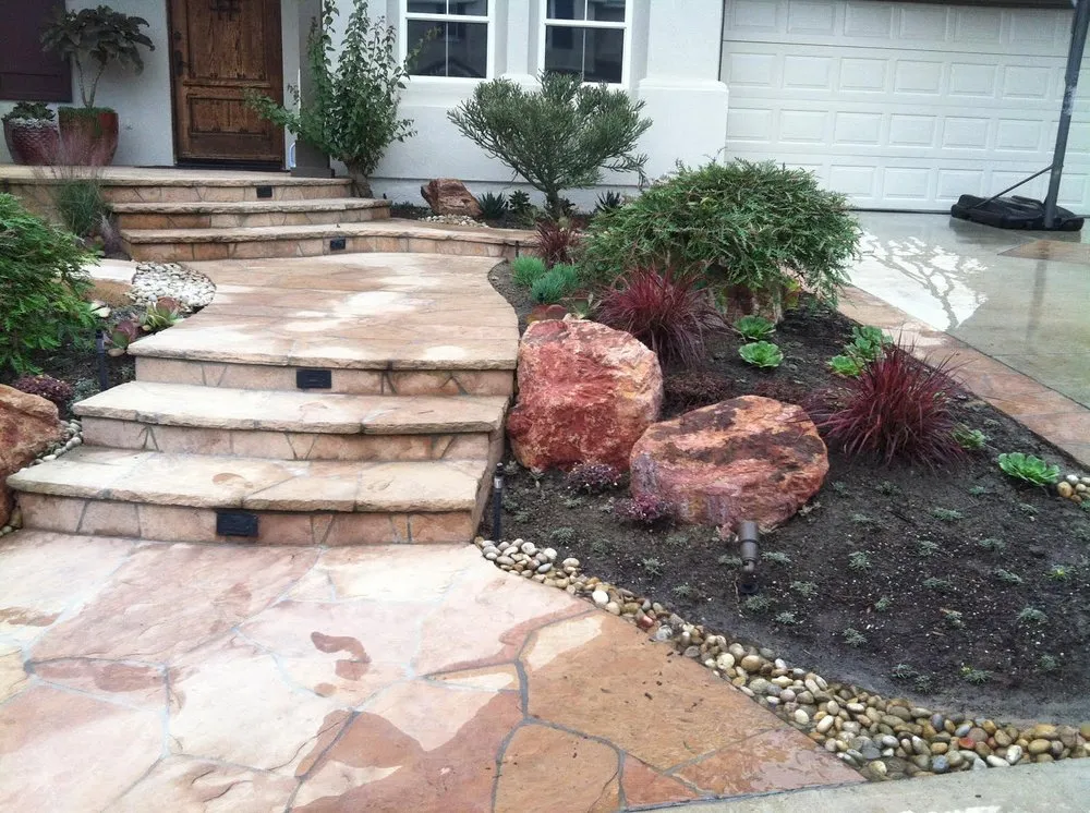 Expert yard maintenance experts serving Mission Viejo, CA - Ming's Earth Design
