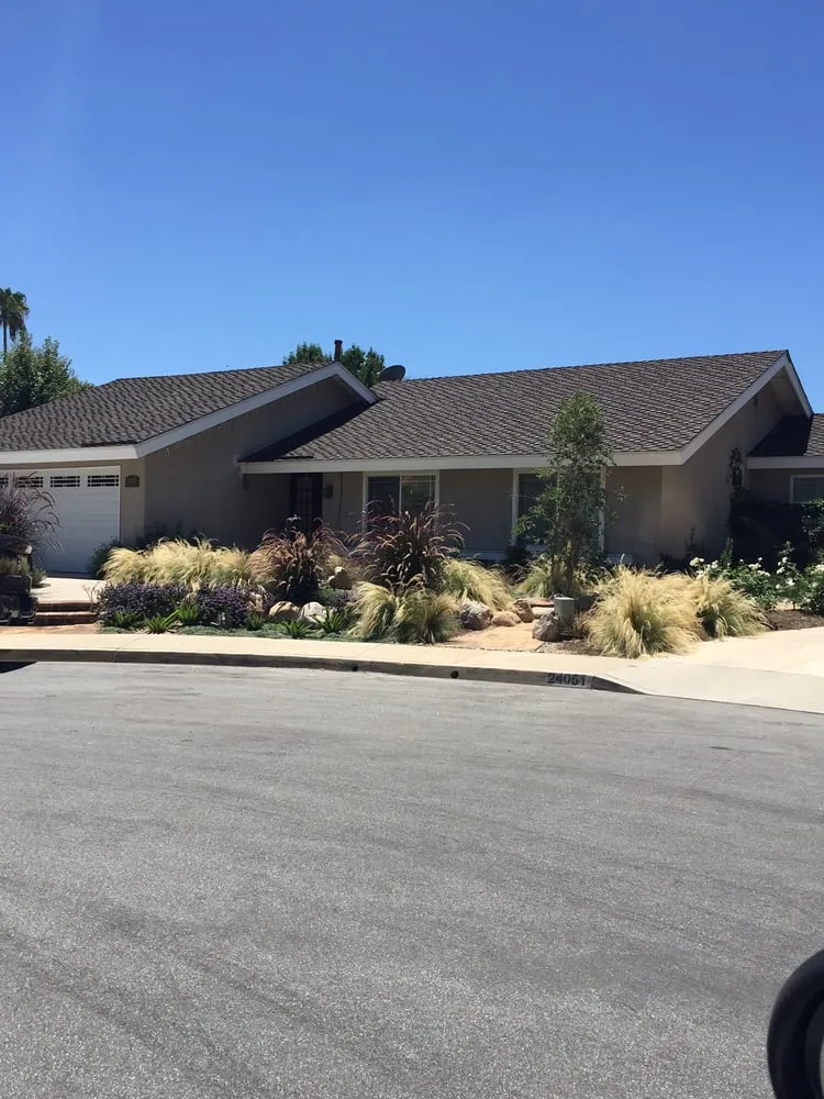 Custom yard maintenance in Mission Viejo, CA - Ming's Earth Design