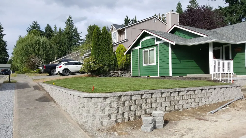 Top-rated yard cleanup service for year-round maintenance across Puyallup, WA - Minh's Landscaping