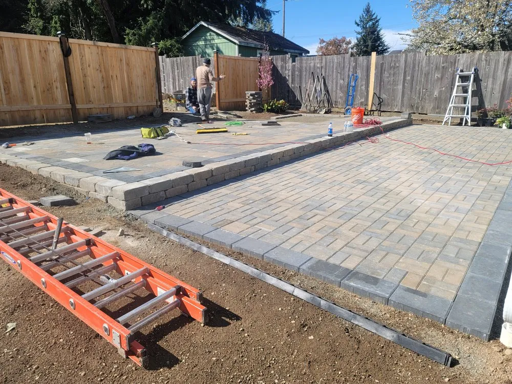 Reliable landscape design in Puyallup, WA by Minh's Landscaping