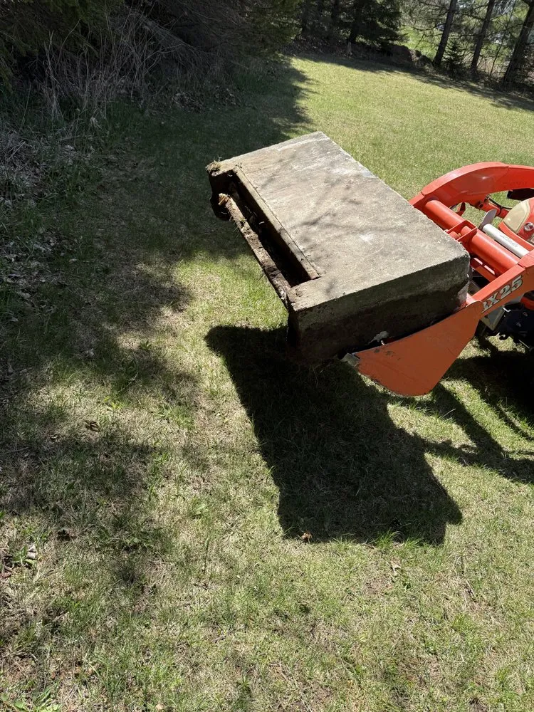 Top-rated yard maintenance for beautiful yards in Manistique, MI by Mini Earthworks