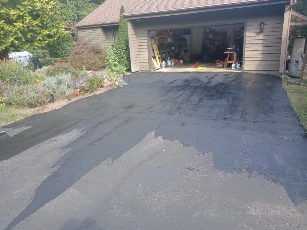 Local yard cleanup service for residential properties in Culpeper, VA by Minifields Services