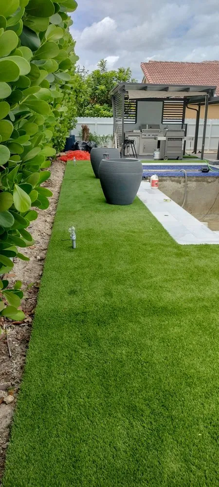 Reliable landscaping services in Homestead, FL by Miniplants Landscaping