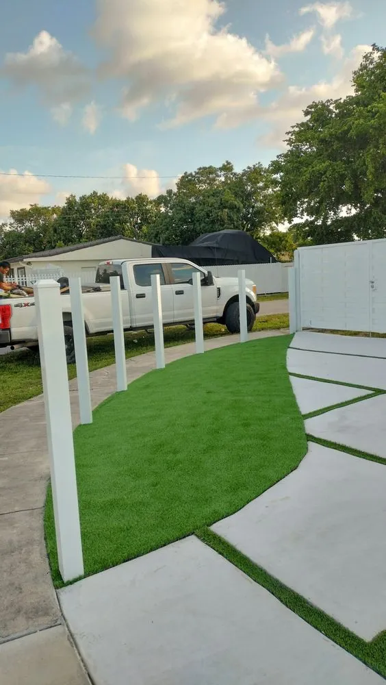 Affordable residential landscaping for residential properties in Homestead, FL by Miniplants Landscaping