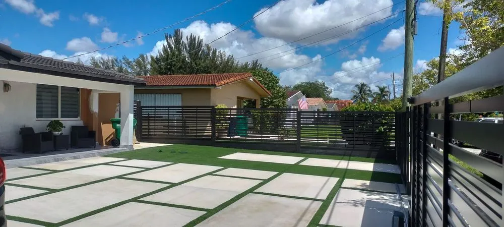 Expert residential landscaping experts serving Homestead, FL - Miniplants Landscaping