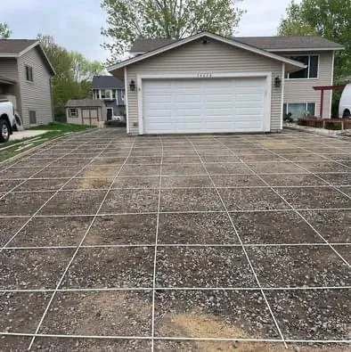 Custom garden landscaping in Burnsville, MN - Minnesnowta lawn care