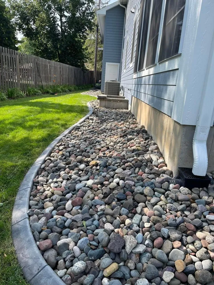 Trusted lawn mowing service in Burnsville, MN by Minnesnowta lawn care