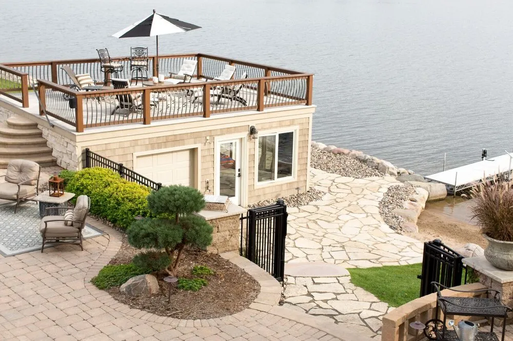 Local lawn mowing service for homes in Shakopee, MN by Minnesota Green